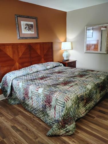 Baton Rouge Apartment | 1 King BedRoom 1 Bath Apt with Full kitchen 133