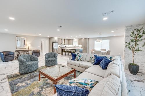 Magnolia House | < 1 Mi to SAU: Newly Renovated Home w/Yard!