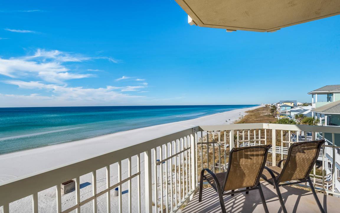 Miramar Beach Condo | 129 m² Condo ∙ 3 bedrooms ∙ 8 guests