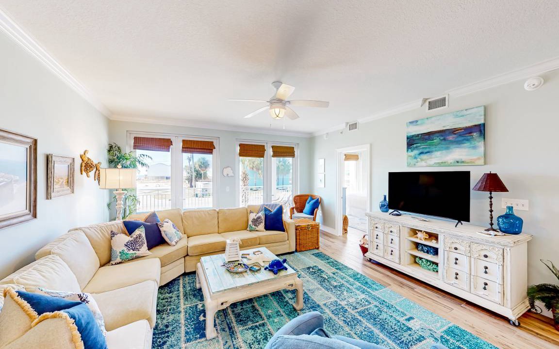Mexico Beach Condo | 132 m² Condo ∙ 3 bedrooms ∙ 6 guests