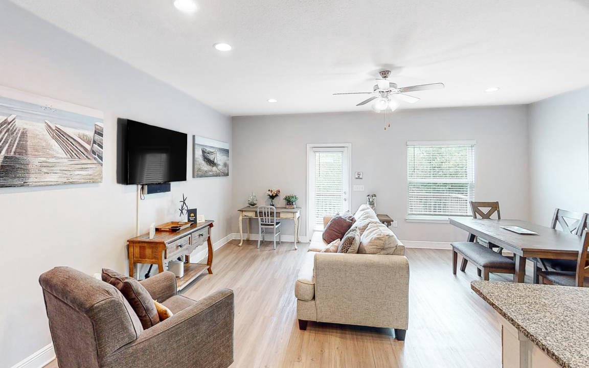 Thomas Drive House | 139 m² House ∙ 3 bedrooms ∙ 7 guests
