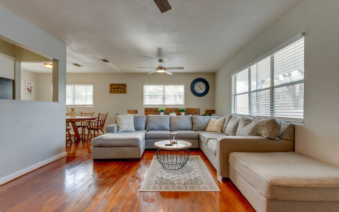 Wright House | 139 m² House ∙ 3 bedrooms ∙ 10 guests
