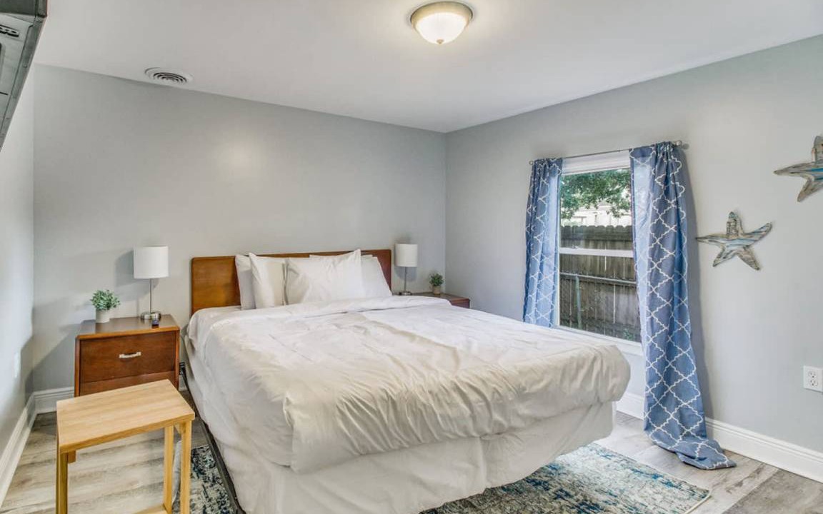 West Pensacola House | 139 m² House ∙ 4 bedrooms ∙ 14 guests