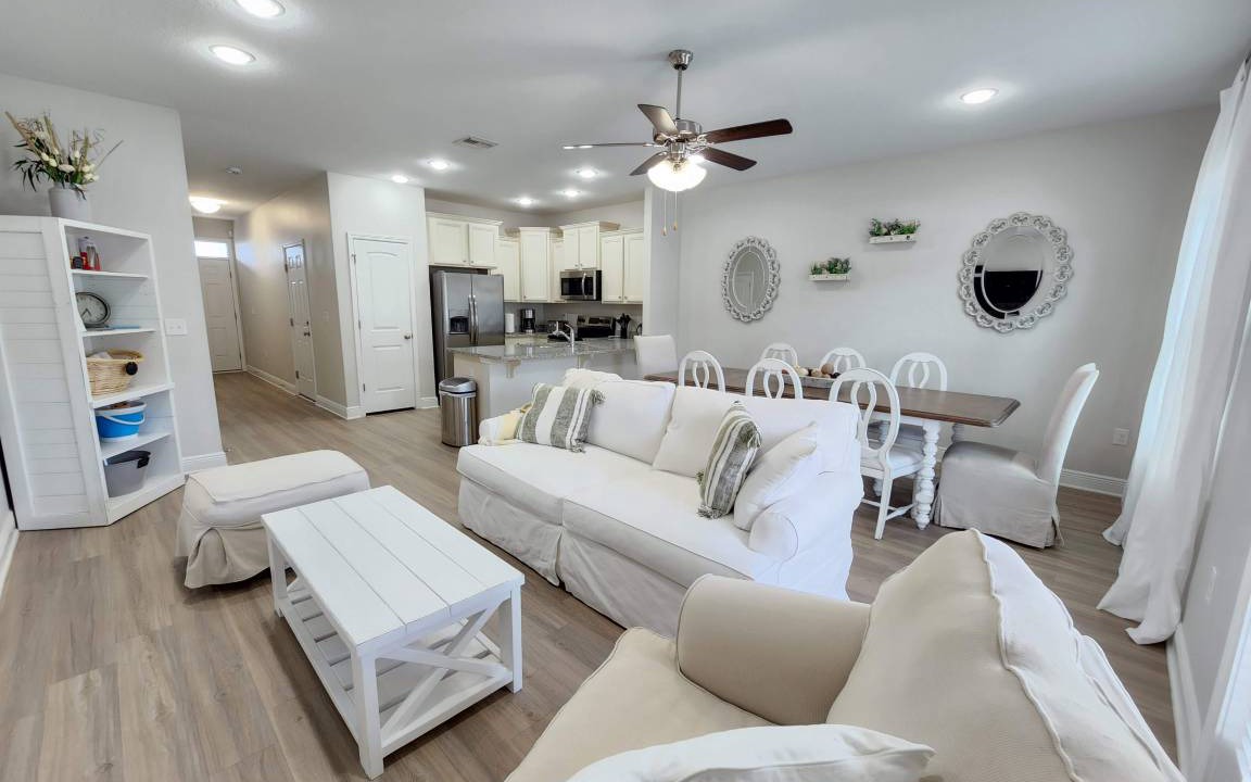 Thomas Drive House | 143 m² House ∙ 3 bedrooms ∙ 7 guests
