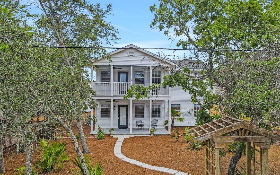 Gulfview Heights House | 153 m² House ∙ 3 bedrooms ∙ 8 guests