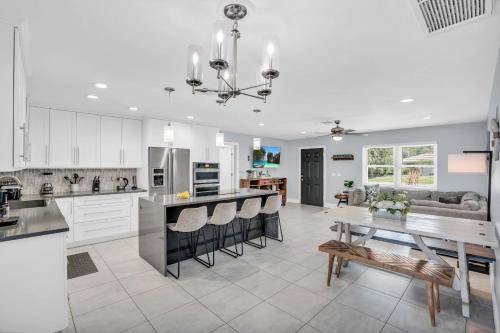 Willoughby Acres House | 153 m² House ∙ 4 bedrooms ∙ 10 guests