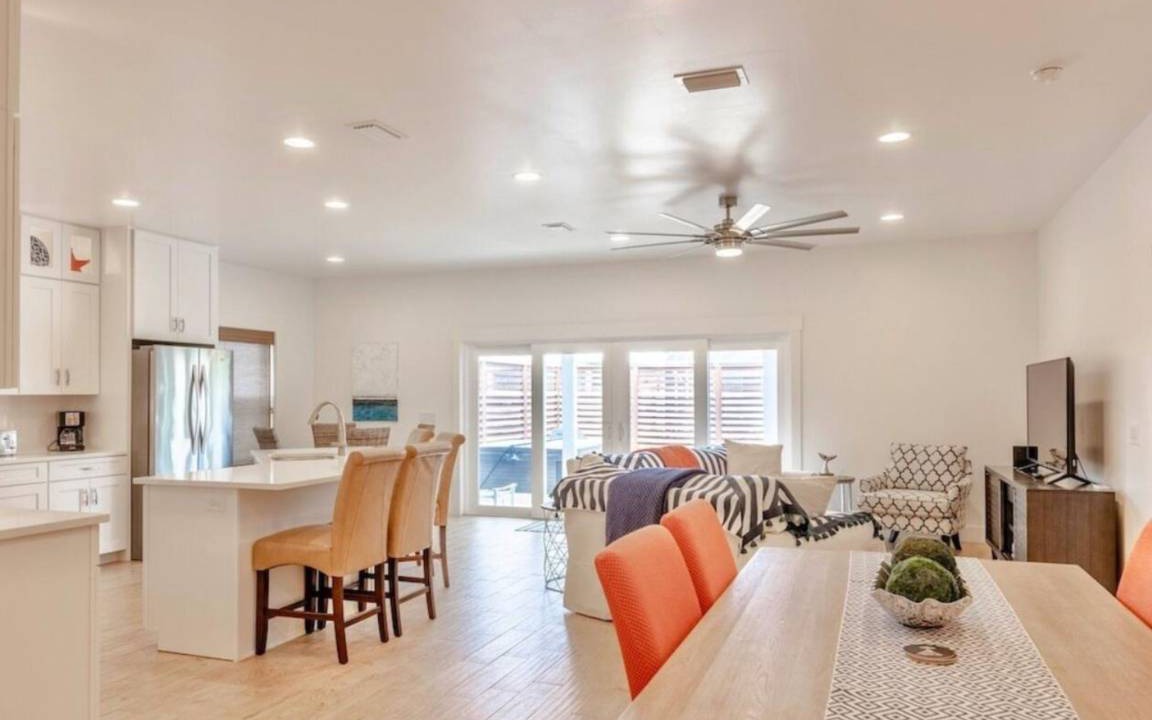 Kiska Beach House | 157 m² House ∙ 3 bedrooms ∙ 7 guests