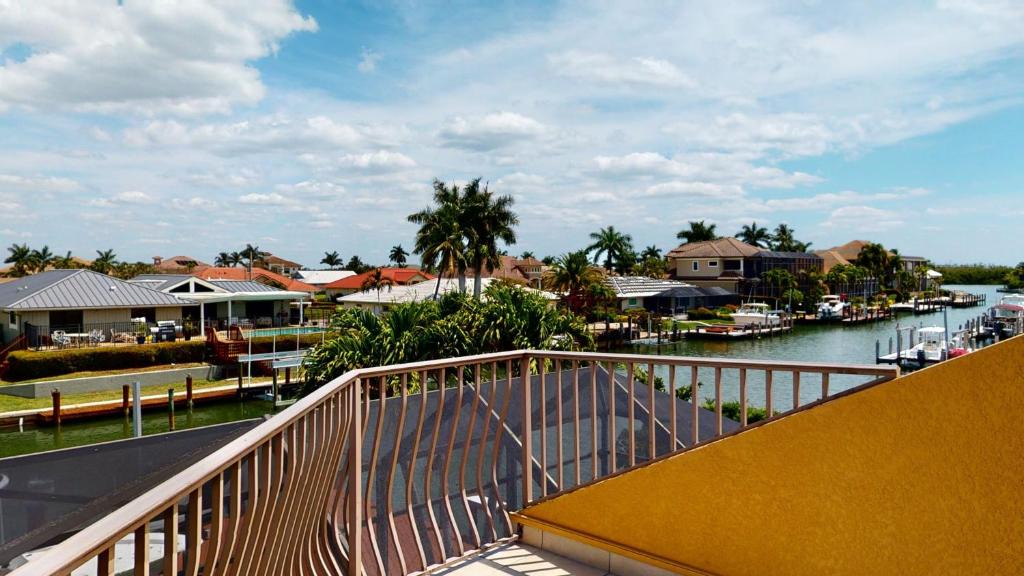 Marco Island House | 165 Dan River Court