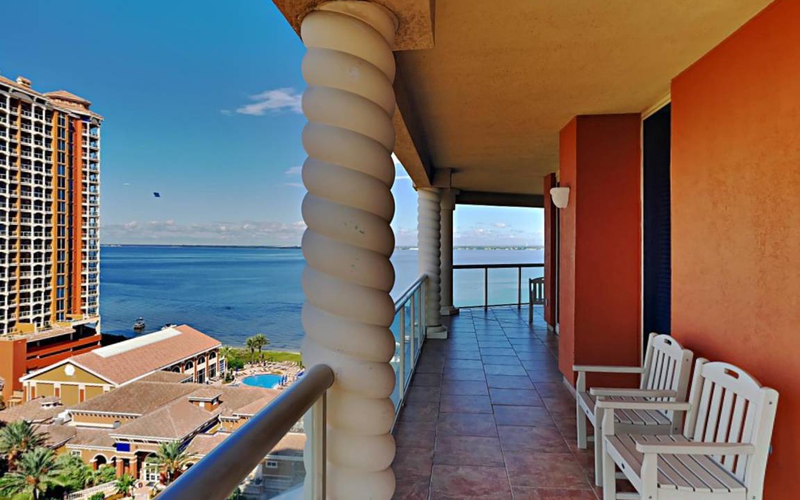 Pensacola Beach Condo | 189 m² Condo ∙ 3 bedrooms ∙ 8 guests