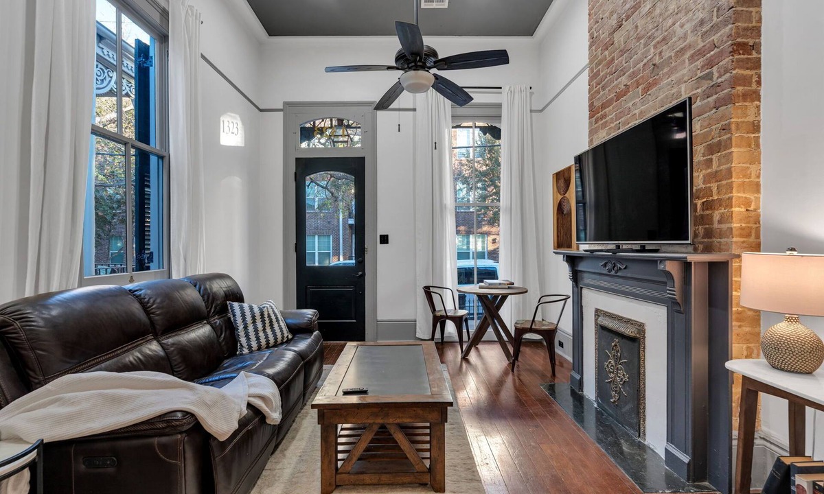 Lower Garden District House | 1890's Victorian Gem - One Block from Magazine St
