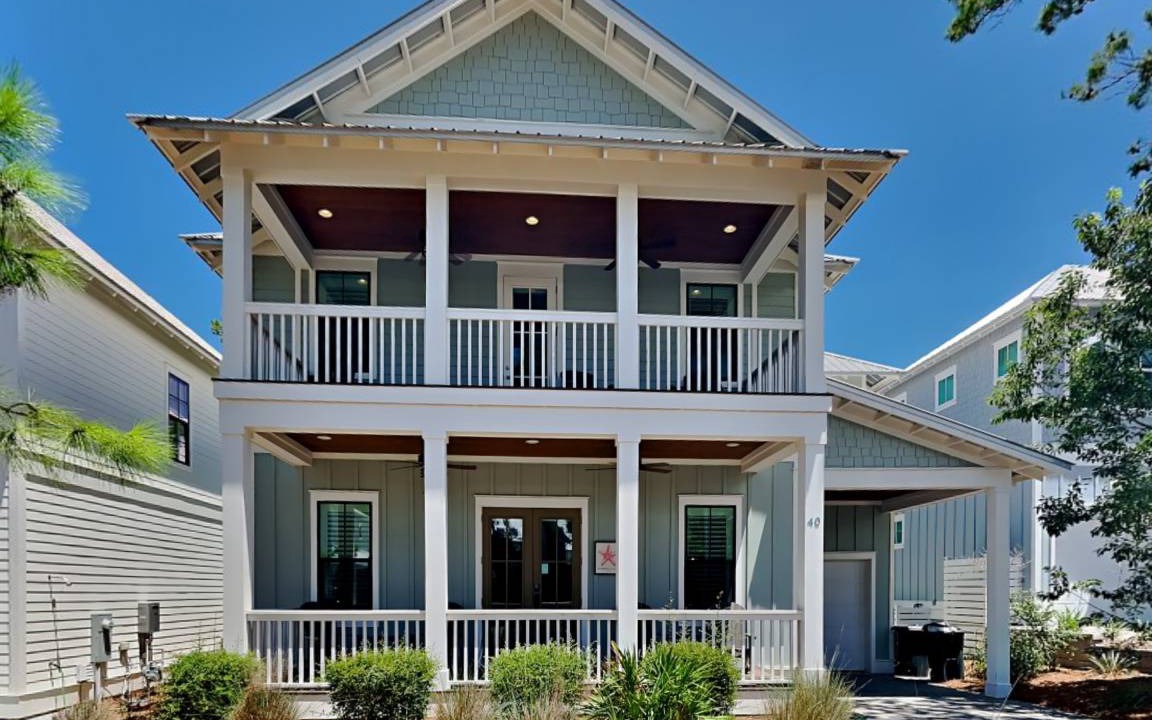 Lakeside at Blue Mountain Beach House | 198 m² House ∙ 4 bedrooms ∙ 12 guests