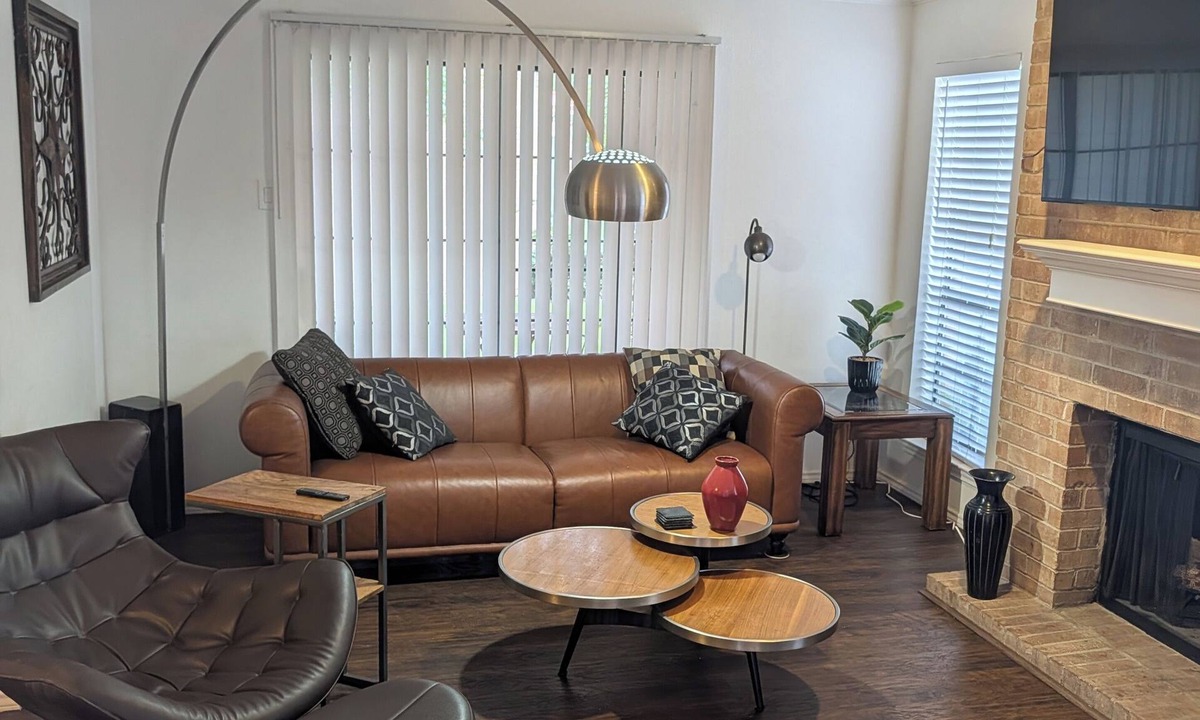 Garland Condo | 2-bedroom, 2-bathroom condo, walking distance to Lake Ray Hubbard