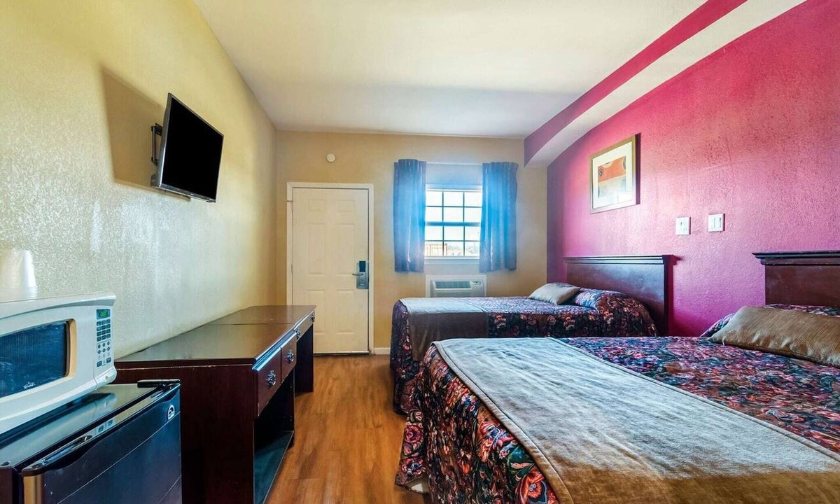 Ruleville Apartment | 2 Queen Bed | Ruleville MS