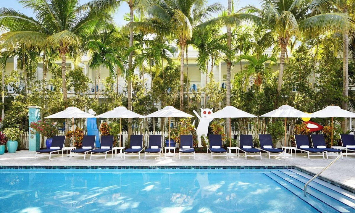 Key West Hotel | 2 Stylish Units | Near Key West International Airport- 1.1 mi | Outdoor Pool