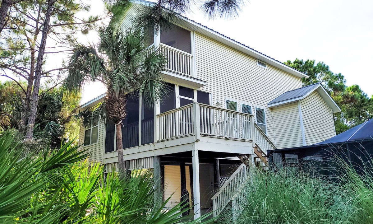 Plantation House | 20% OFF FALL! Plantation Home, Dog Friendly, Private Pool, Sleeps 10!