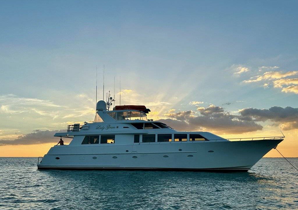 Key West Boat Rental | 214 m² Houseboat ∙ 5 bedrooms ∙ 10 guests