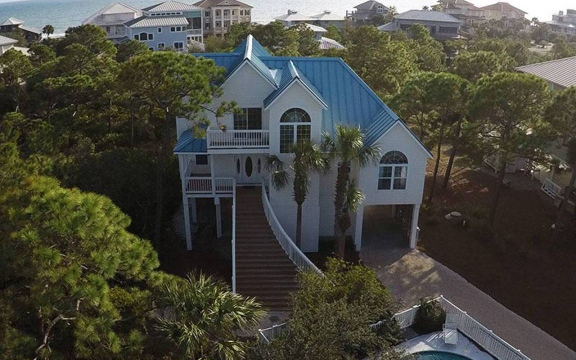 Plantation House | 214 m² House ∙ 4 bedrooms ∙ 12 guests