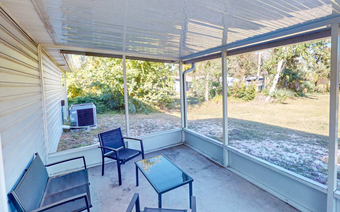 Pretty Bayou House | 218 m² House ∙ 3 bedrooms ∙ 8 guests