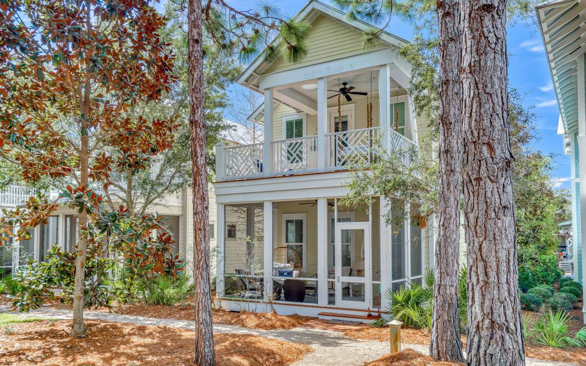Watercolor House | 224 m² House ∙ 4 bedrooms ∙ 10 guests