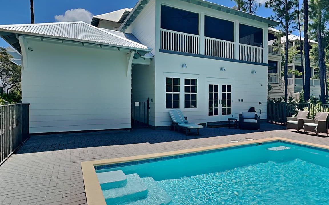 Lakeside at Blue Mountain Beach House | 231 m² House ∙ 4 bedrooms ∙ 10 guests