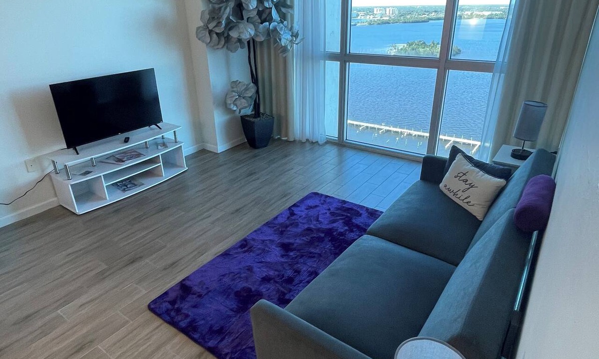 Fort Myers River District Apartment | 25 floors up. Endless views down.