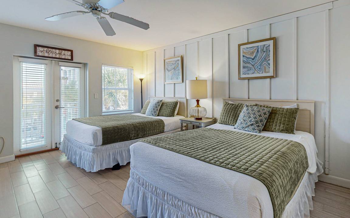 Gulf Place Hotel | 258 m² Hotel ∙ 4 guests