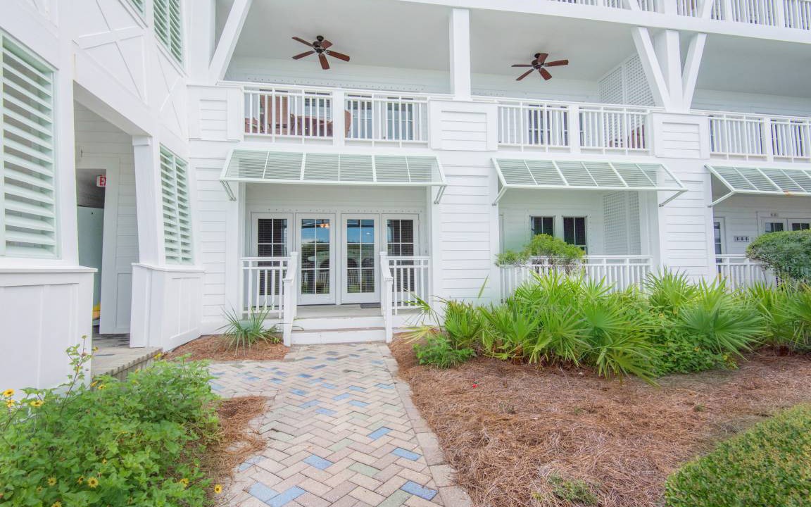 Gulf District House | 261 m² House ∙ 3 bedrooms ∙ 8 guests