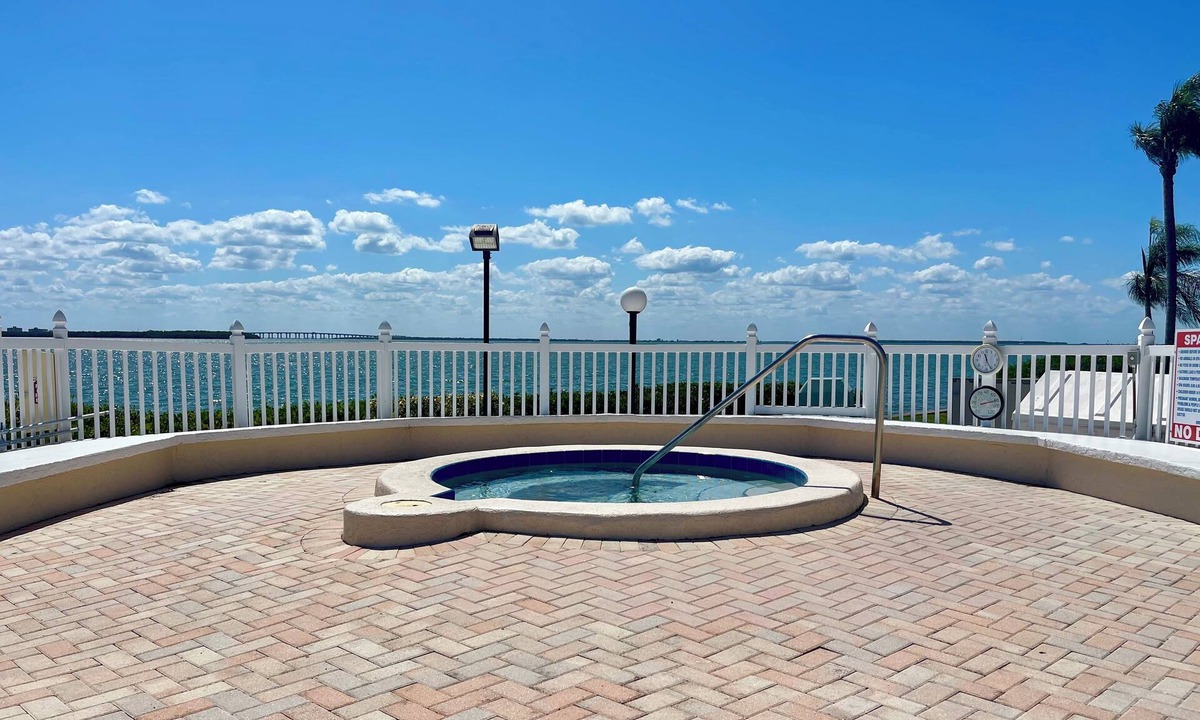 Palma del Mar Condo | 2BR Sunset Views on Beautiful Isla Del Sol 5 minutes from Beaches