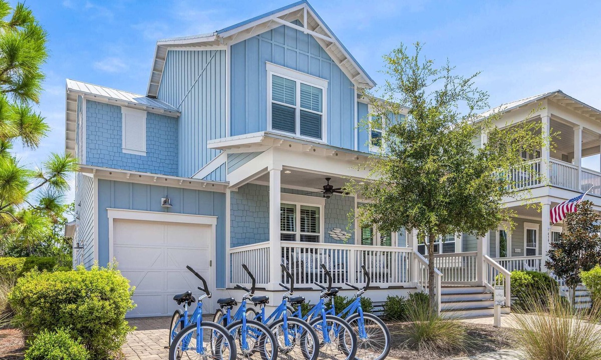 Santa Rosa Beach House | 3,000+ Sq Ft! 5 Bikes! 3 King Suites- Serenity Pond at NatureWalk on 30A