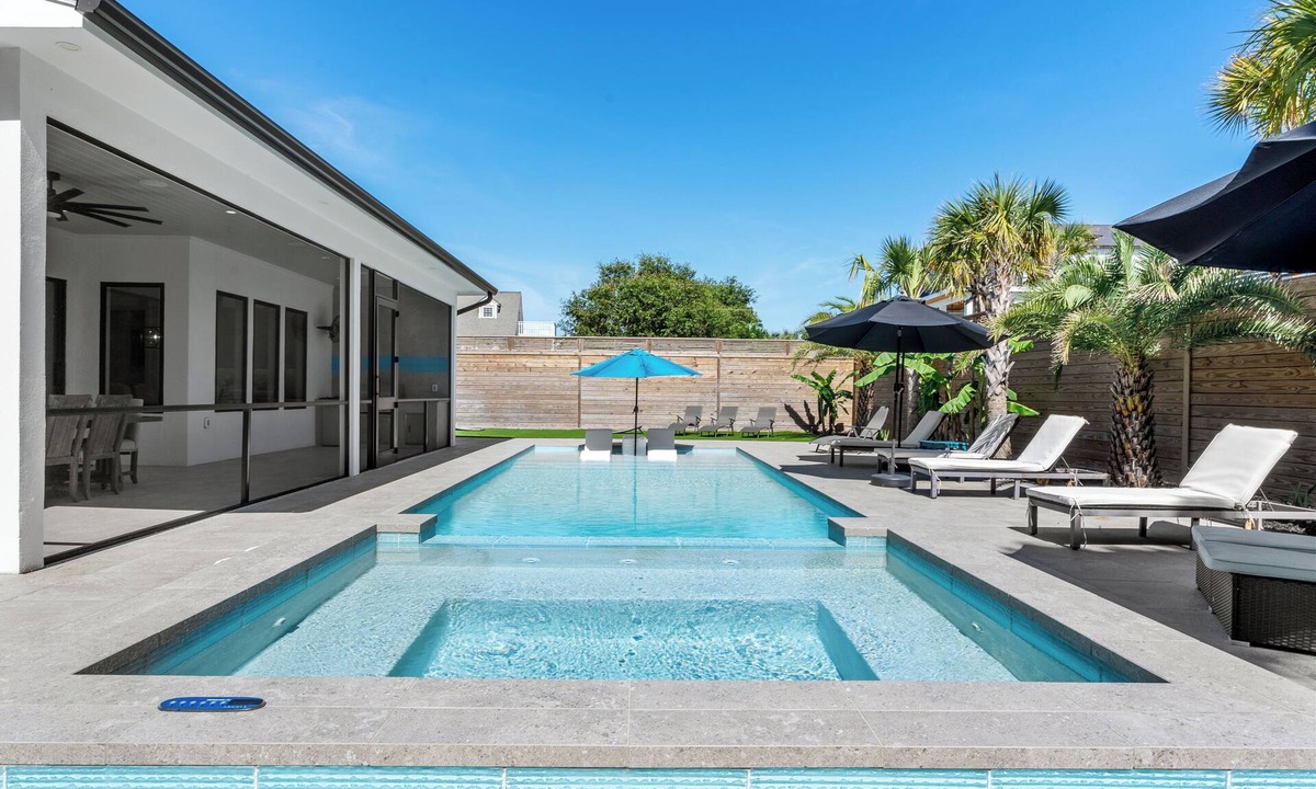 Gulfview Heights House | 30A Happy by the Sea by AvantStay | Pool, Golf Cart, Bikes