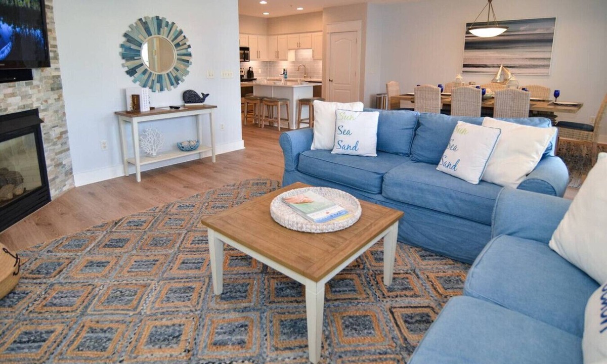 Seacrest Beach Condo | 30A Retreat | Pool View & Ready for Your September Getaway