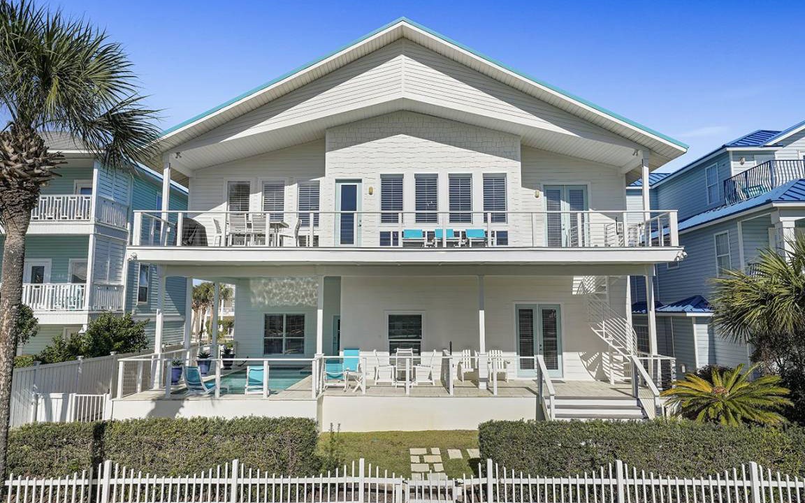 Crystal Shores House | 316 m² House ∙ 5 bedrooms ∙ 12 guests