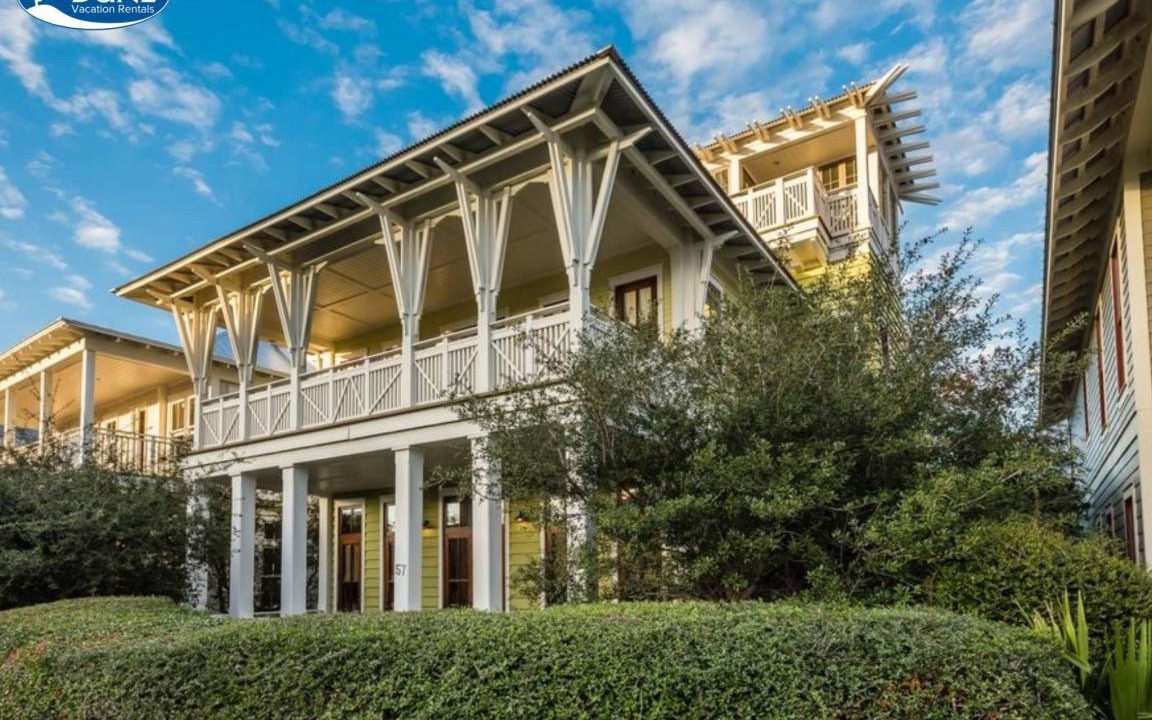 Beach District House | 339 m² House ∙ 6 bedrooms ∙ 14 guests