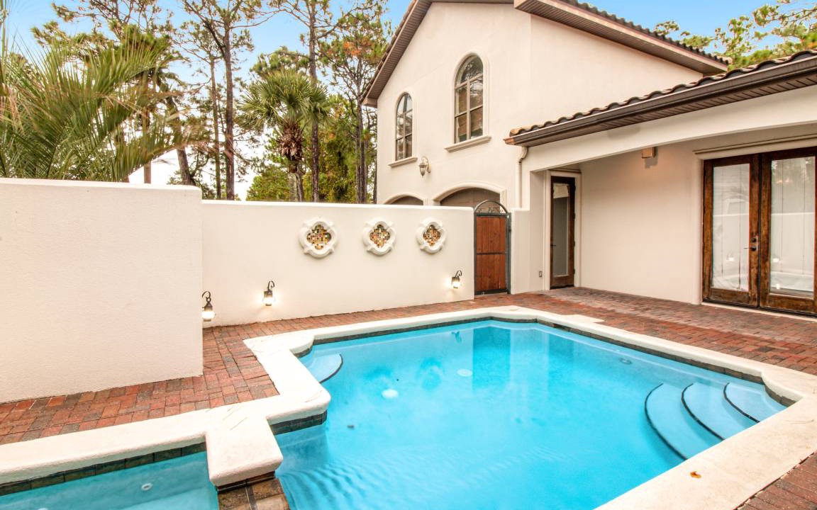 Emerald Waters Village House | 351 m² House ∙ 6 bedrooms ∙ 16 guests
