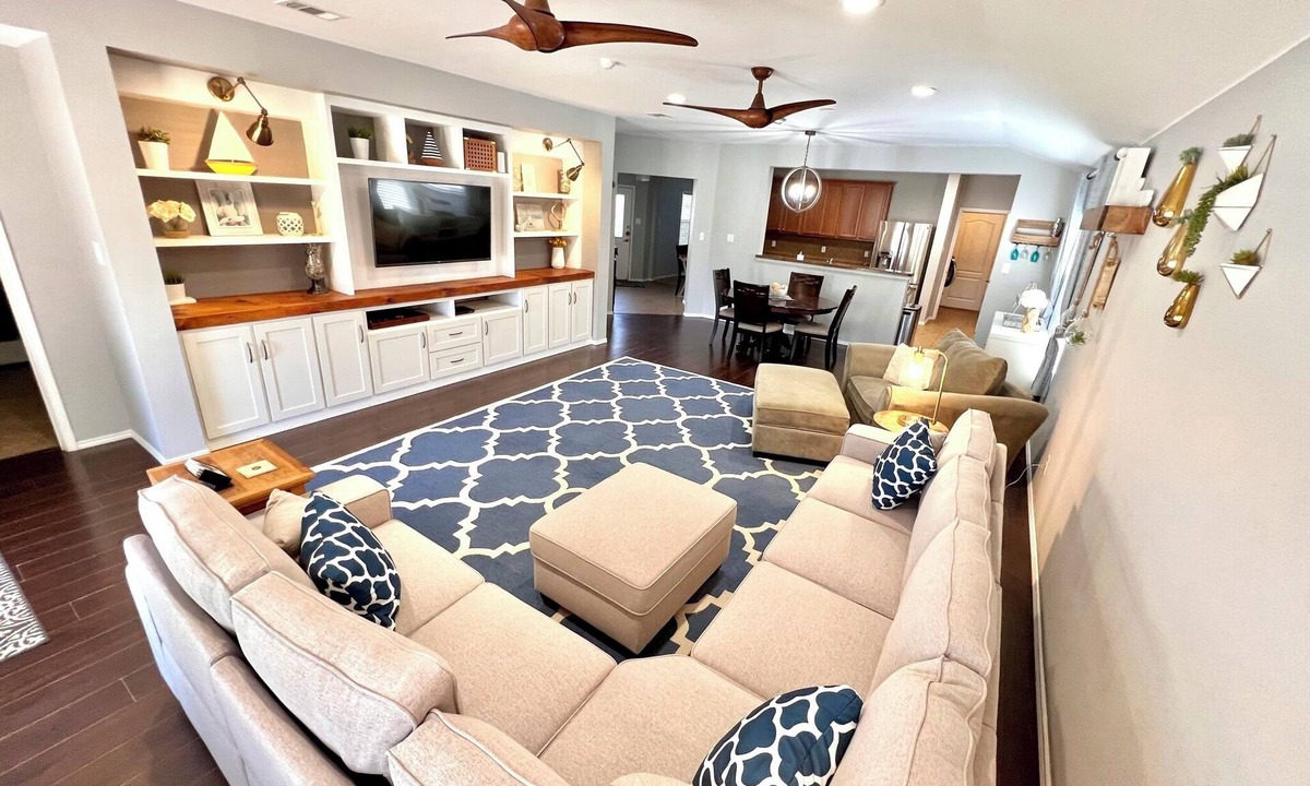 The Colony House | 3BR Rare find near Grandscape, Frisco Star and more.