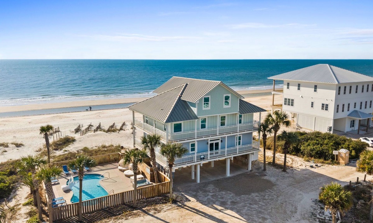 East End House | 4th of July week now available as a Friday or Saturday check in!