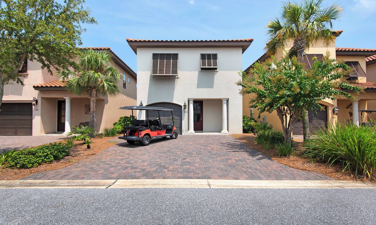 Villa Lago House | 5 BR Home in the Sandestin Resort! Near Beach & Baytowne Wharf, WiFi, Golf Cart!
