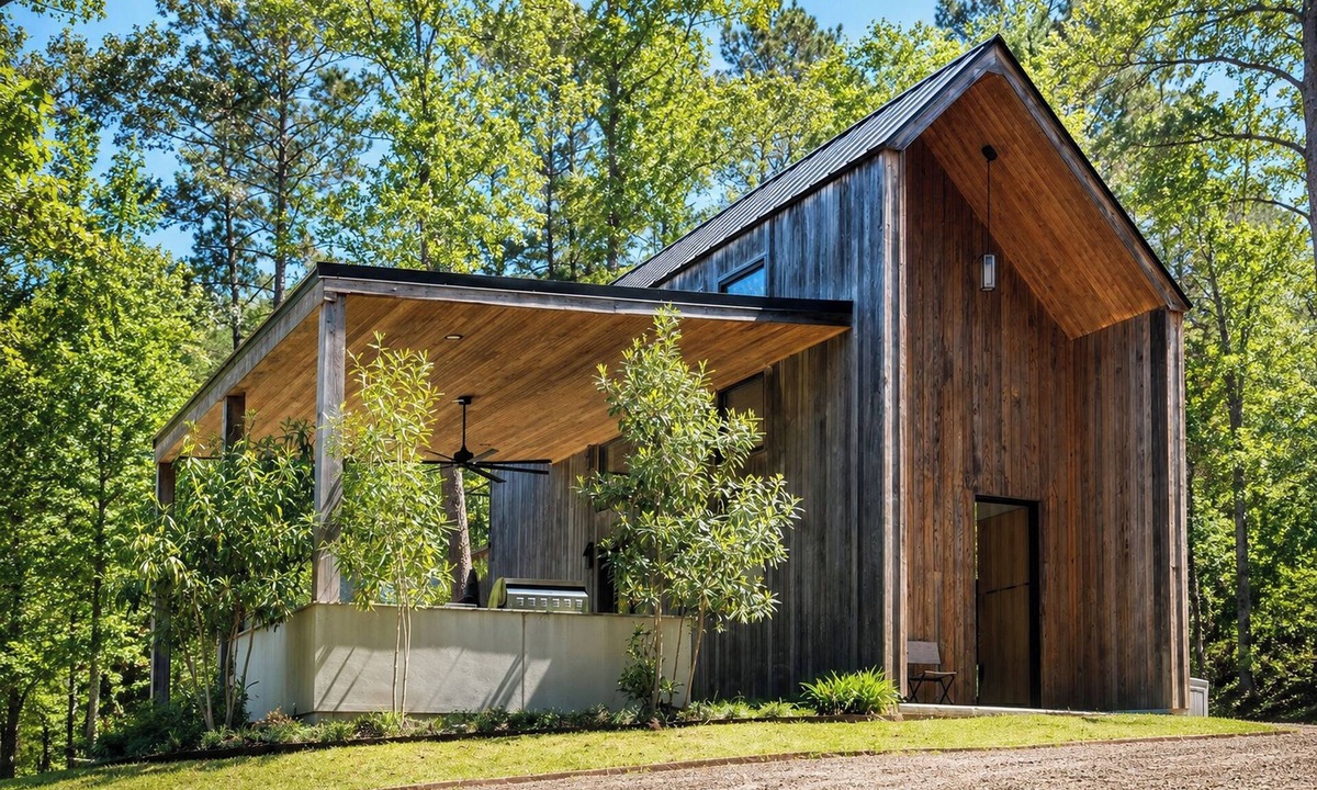 Burkeville Cabin | 65 Acres: Secluded 'Avian Acres' Cabin w/Pool!