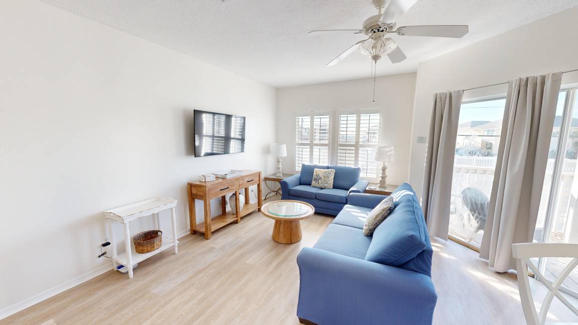 Holiday Isle Condo | 74 m² Condo ∙ 1 bedroom ∙ 6 guests