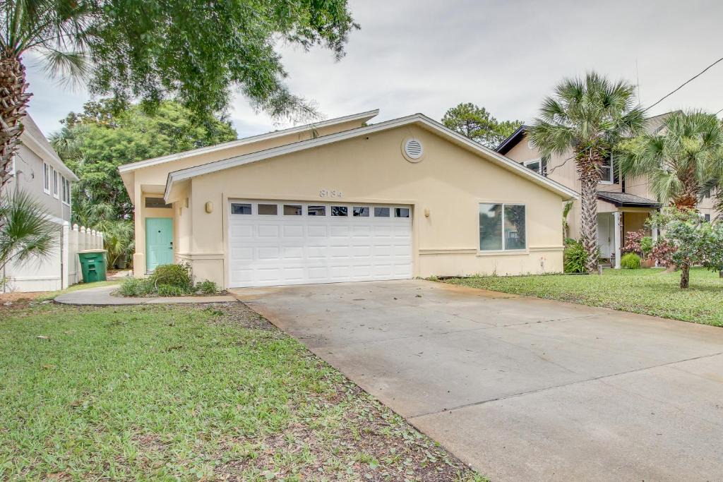 Silver Sands House | 8134 South Lagoon Drive