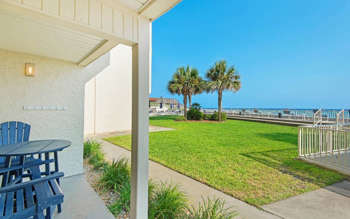 Fort Bay Condo | 88 m² Condo ∙ 1 bedroom ∙ 6 guests