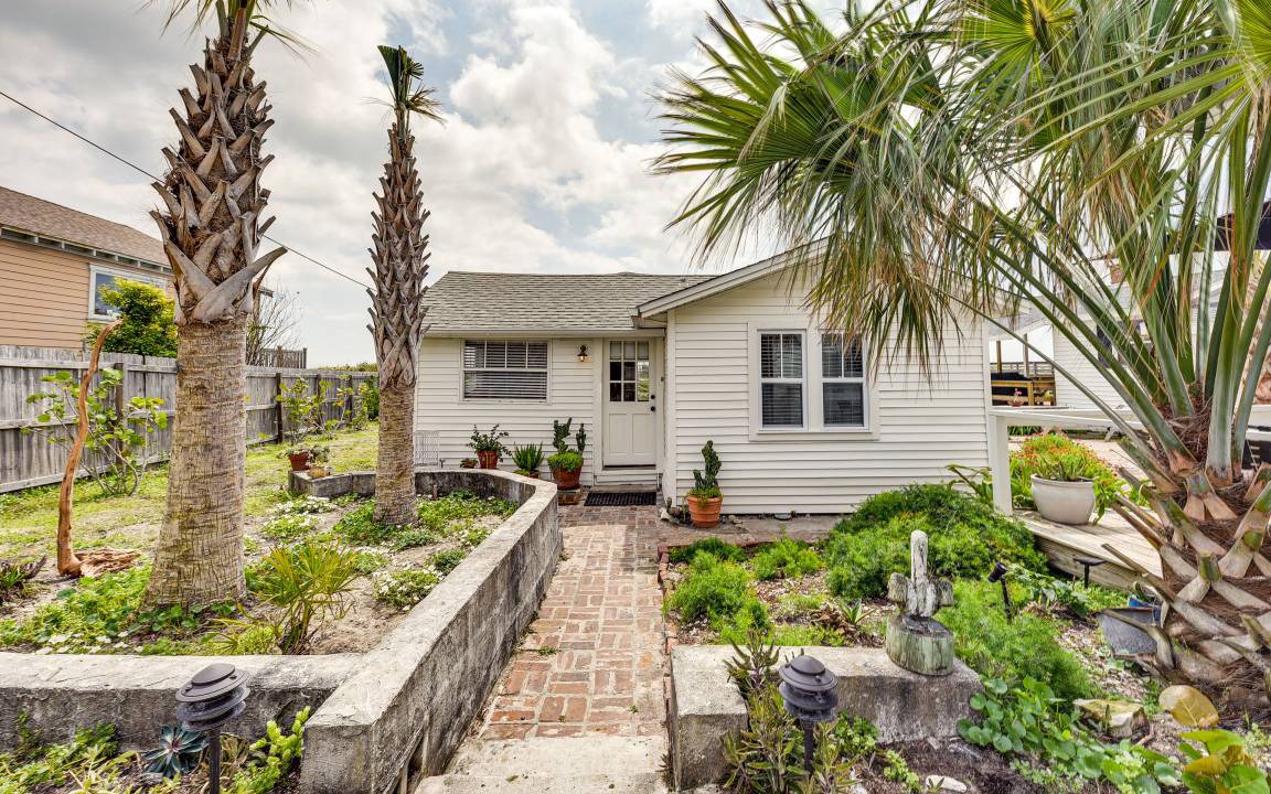 Fernandina Beach Cottage | 89 m² Cabin ∙ 2 bedrooms ∙ 6 guests