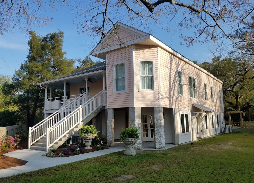 Abita Springs Hotel | Abita Springs Hotel