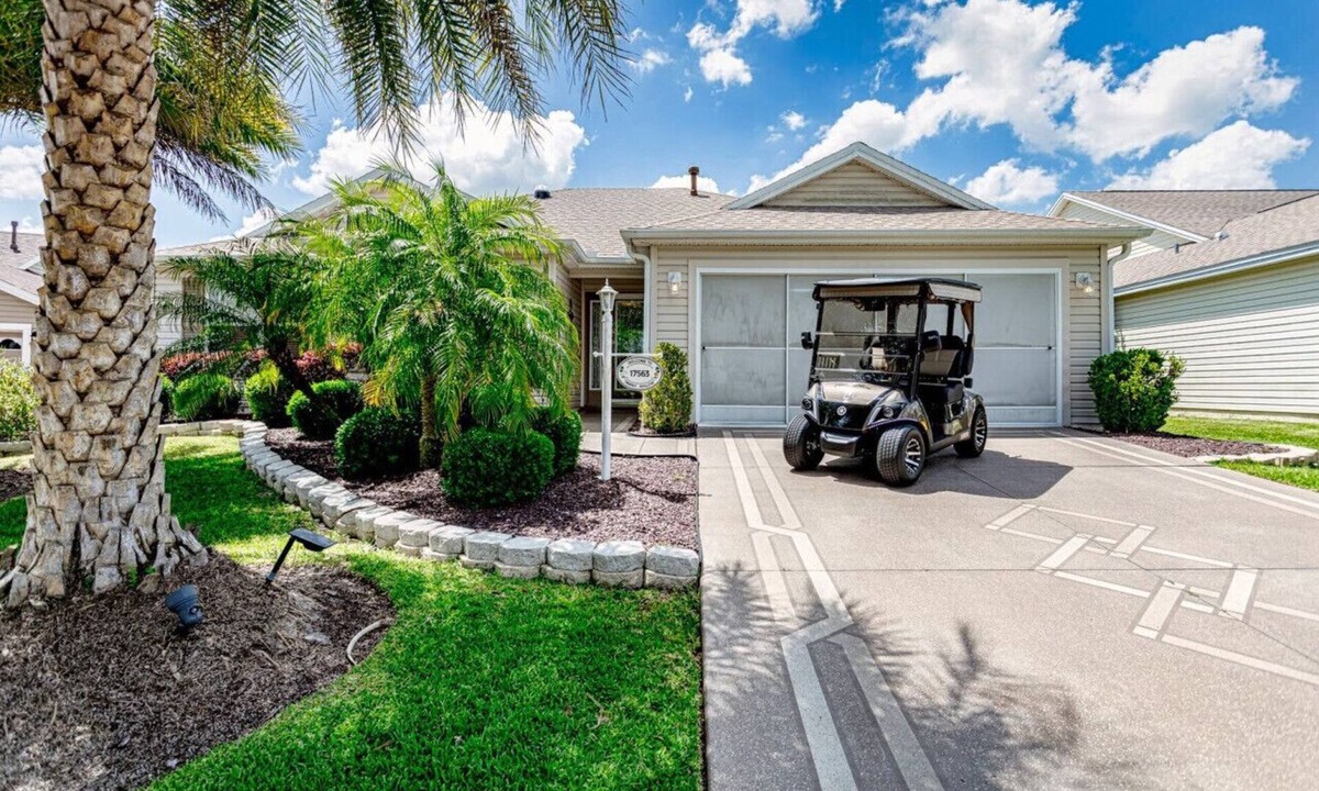 Chatham House | Across from the World Renowned Nancy Lopez Legacy Golf & Country Club