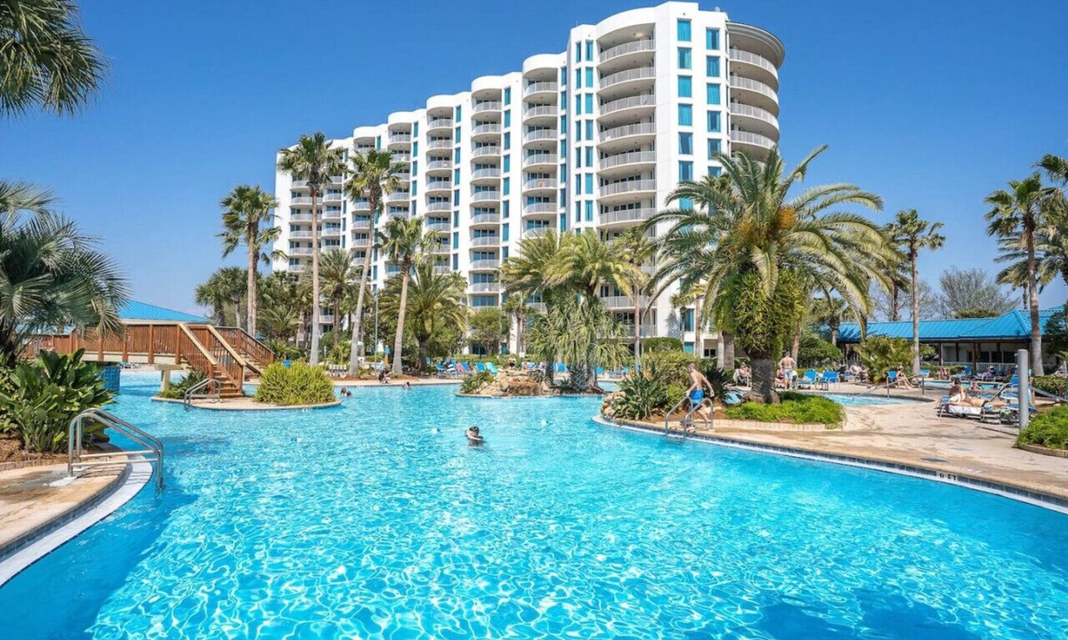 Indian Bayou Condo | Amazing Pools/Tennis/Playground in Destin,FL!