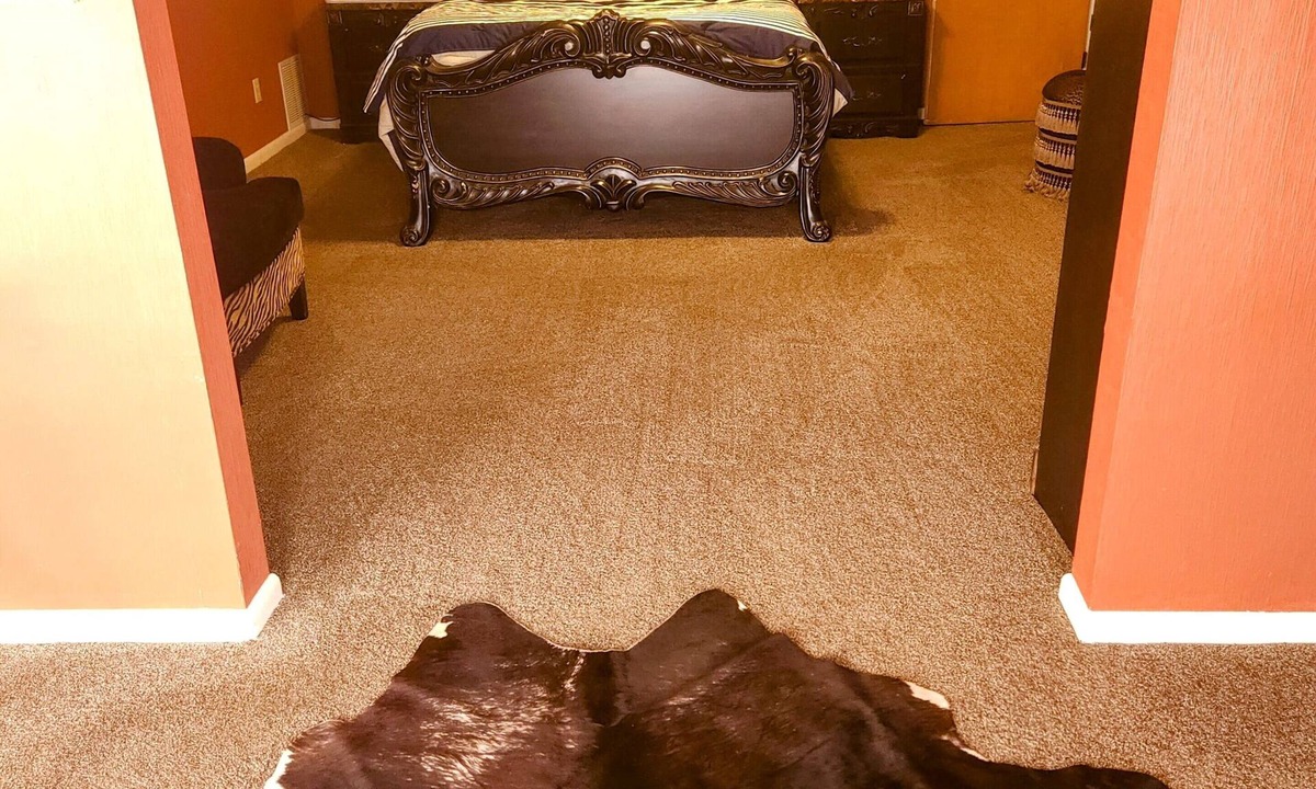 Ruston Apartment | Amazing Queen Suite w/Private Full Bathroom plus we have 3 Add'l rooms available