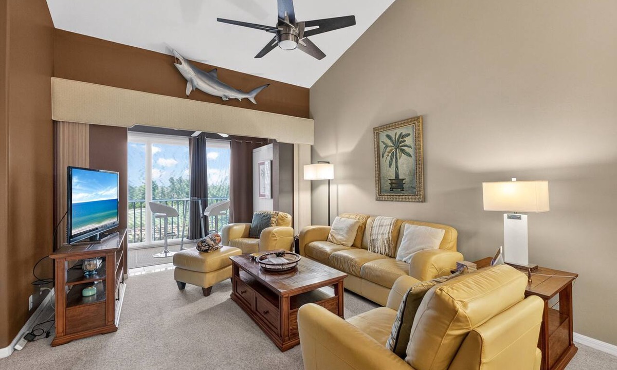 Tropical Cove Condo | Amber Skies at Lexington CC Golf Village