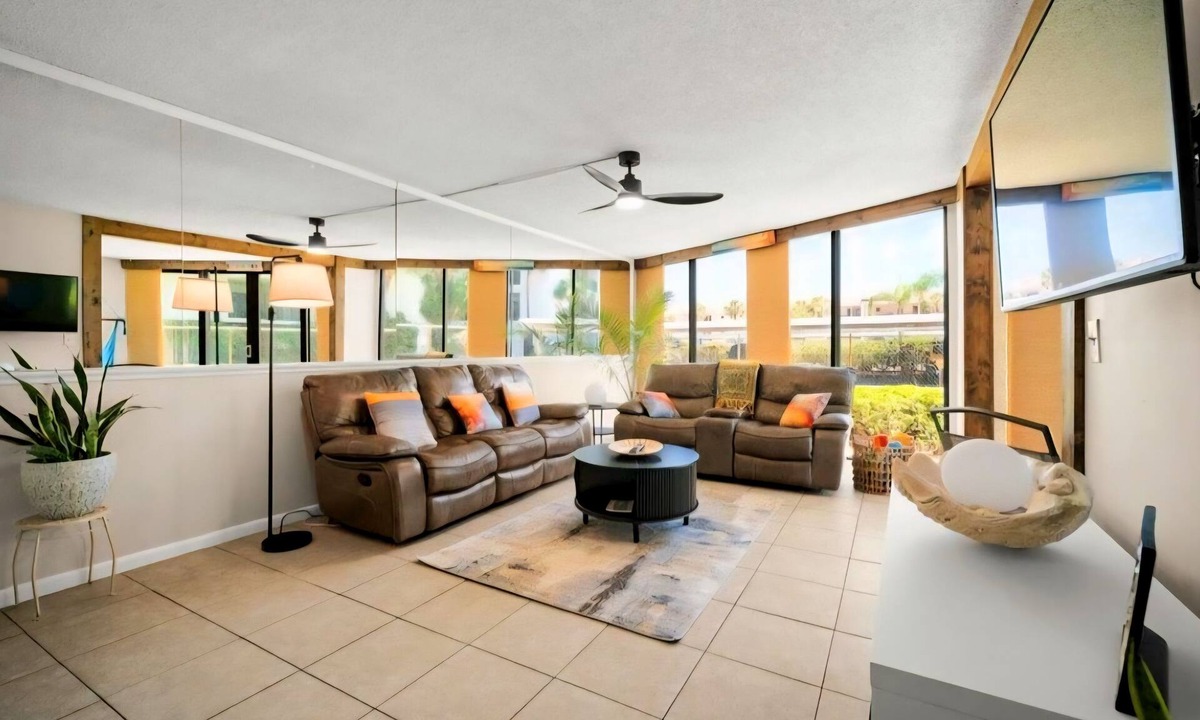 Butler Beach Condo | Anastasia's Treasure 2 BR 2BA/Ground Floor Great Location Beach Front Complex