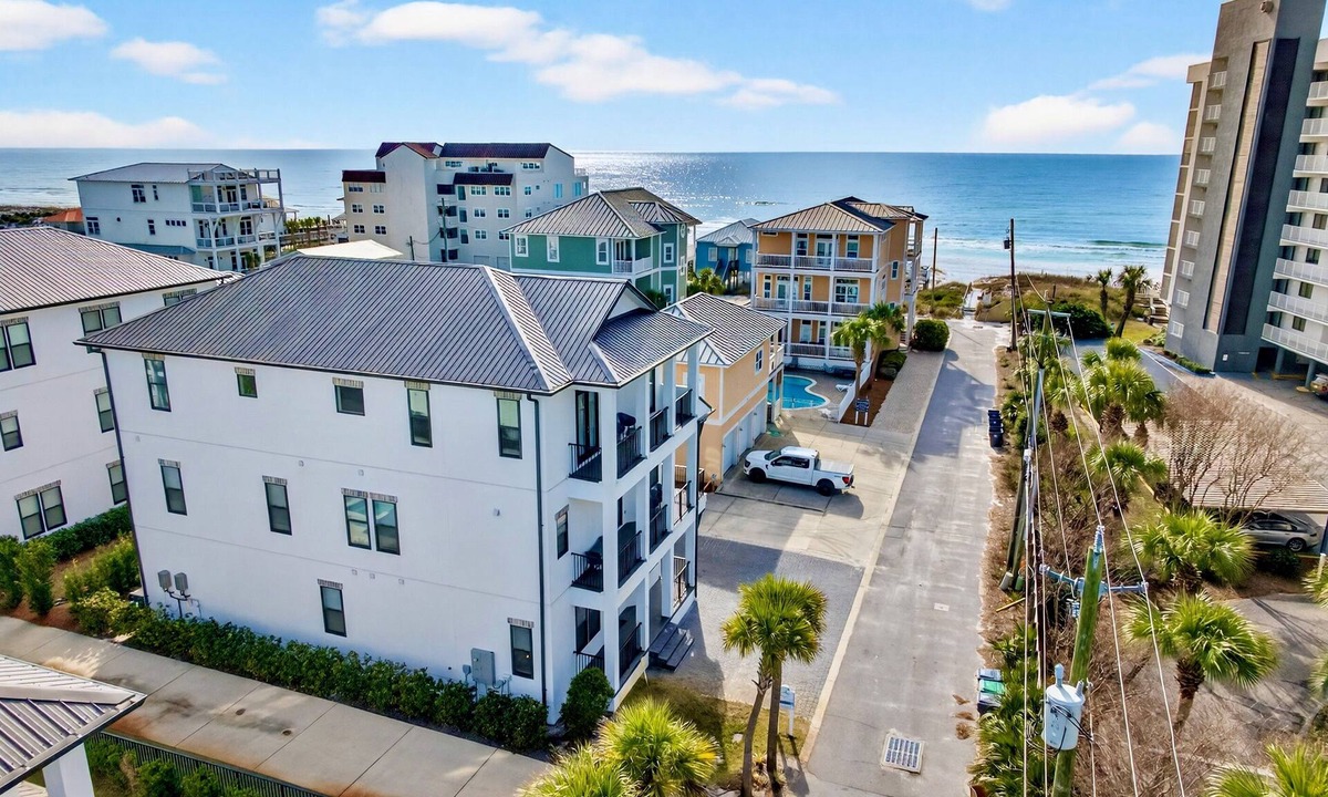 Miramar Beach House | Arcadia Sands: Private Beach, Ocean Views, Pool & Hot tub, Game Room, Bunk Rooms