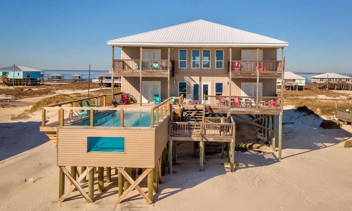 Dauphin Island House | Bama Breeze - Gulf Beachfront, 6 Bedrooms, 6 Baths, Pool Table, Sleeps 20